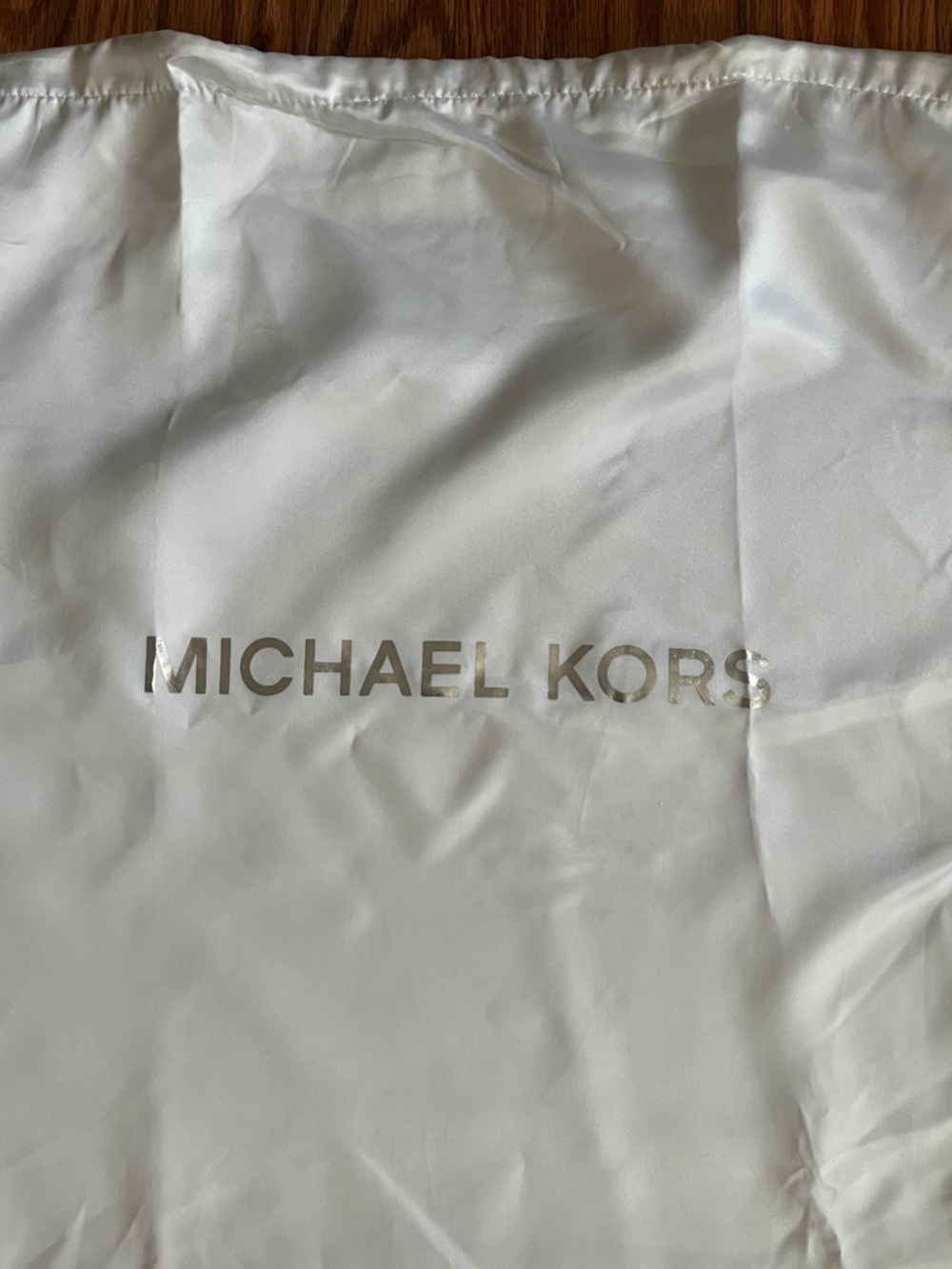 Michael Kors White and Silver Logo Dust Bag - Picture 2 of 5